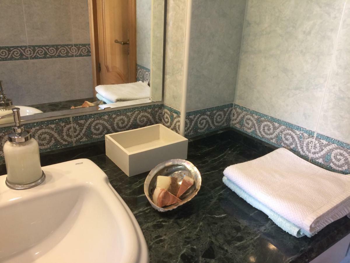 グラナダBonita Casa En Barrio De Monachilアパートメント エクステリア 写真