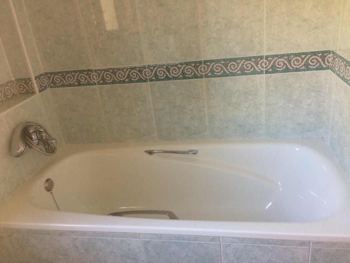 グラナダBonita Casa En Barrio De Monachilアパートメント エクステリア 写真